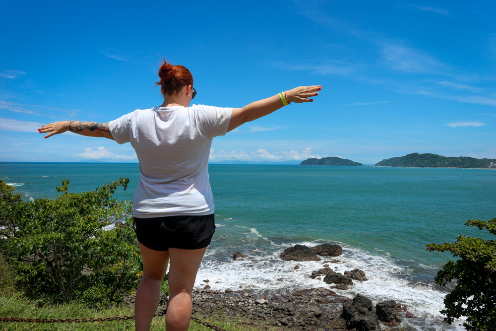 Aprende el auténtico significado de PURA VIDA y vive una aventura sorpresa sin precedentes. Desde Tortuguero, cruzando por el parque Monteverde