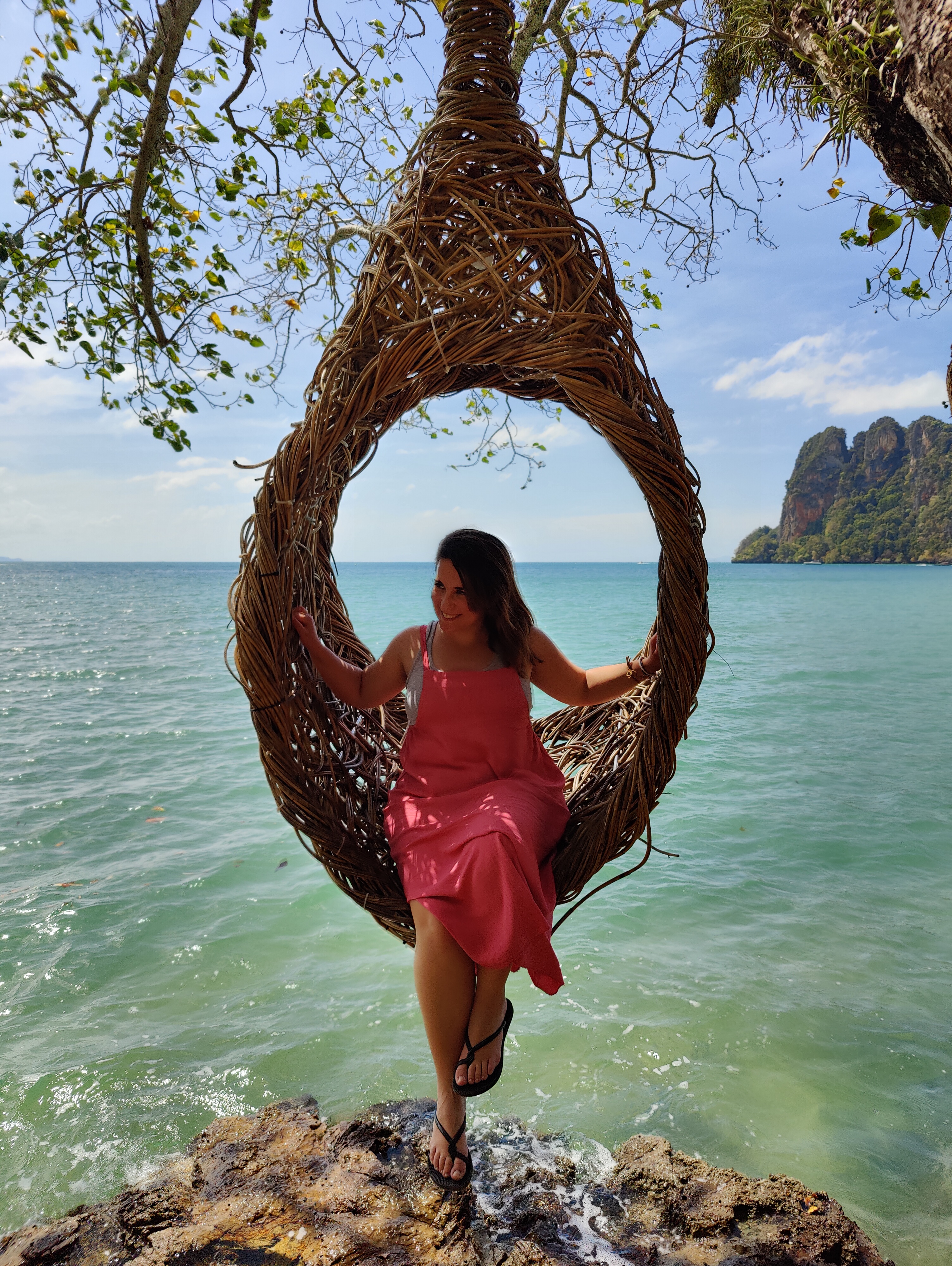 Experimenta la magia del Festival de las Luces en Tailandia con nuestro viaje grupal, descubre tradiciones fascinantes y crea recuerdos inolvidables.