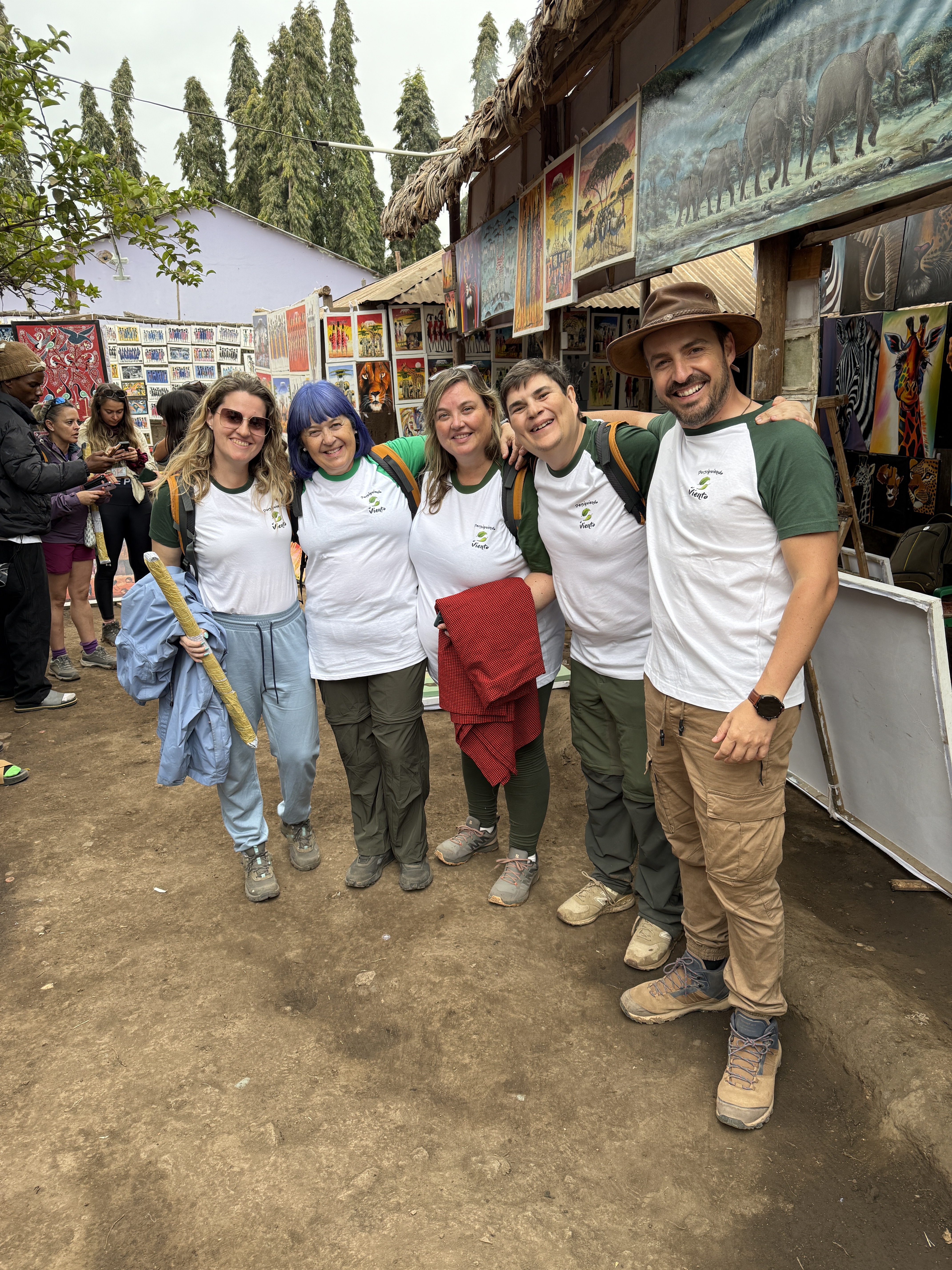 Únete a este viaje en grupo organizado a Tanzania para vivir la gran migración con tus propios ojos en un safari y convivencia con tribus locales.